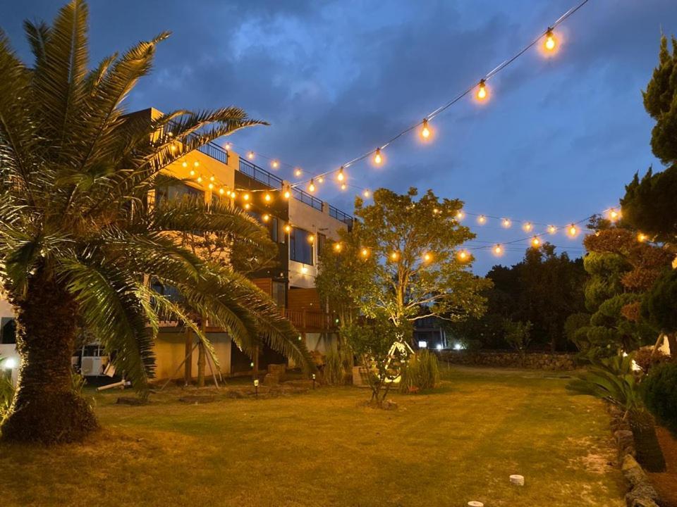 הוילה סאוגוויפו Jeju Abientot מראה חיצוני תמונה